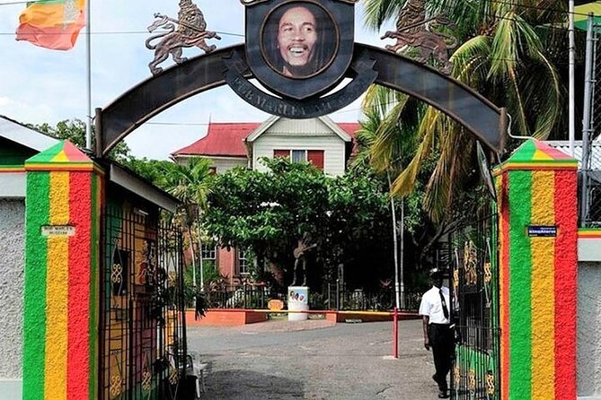 bob m