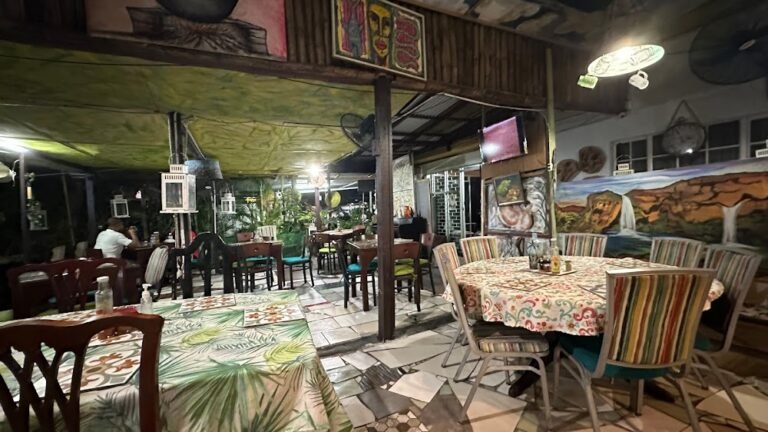 triple tz eatery a4b96590597e3686ac7d75b812ce6654